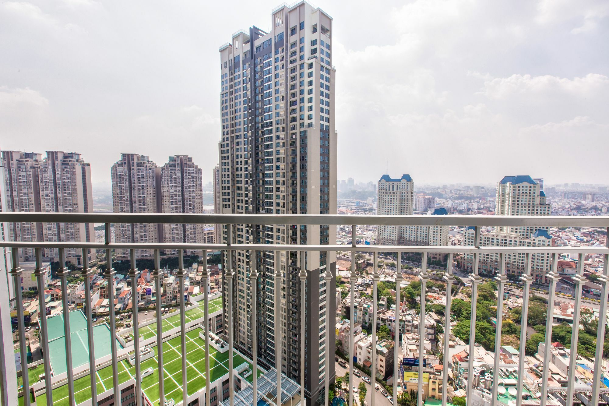 No Brand Apartment Хошимин Экстерьер фото